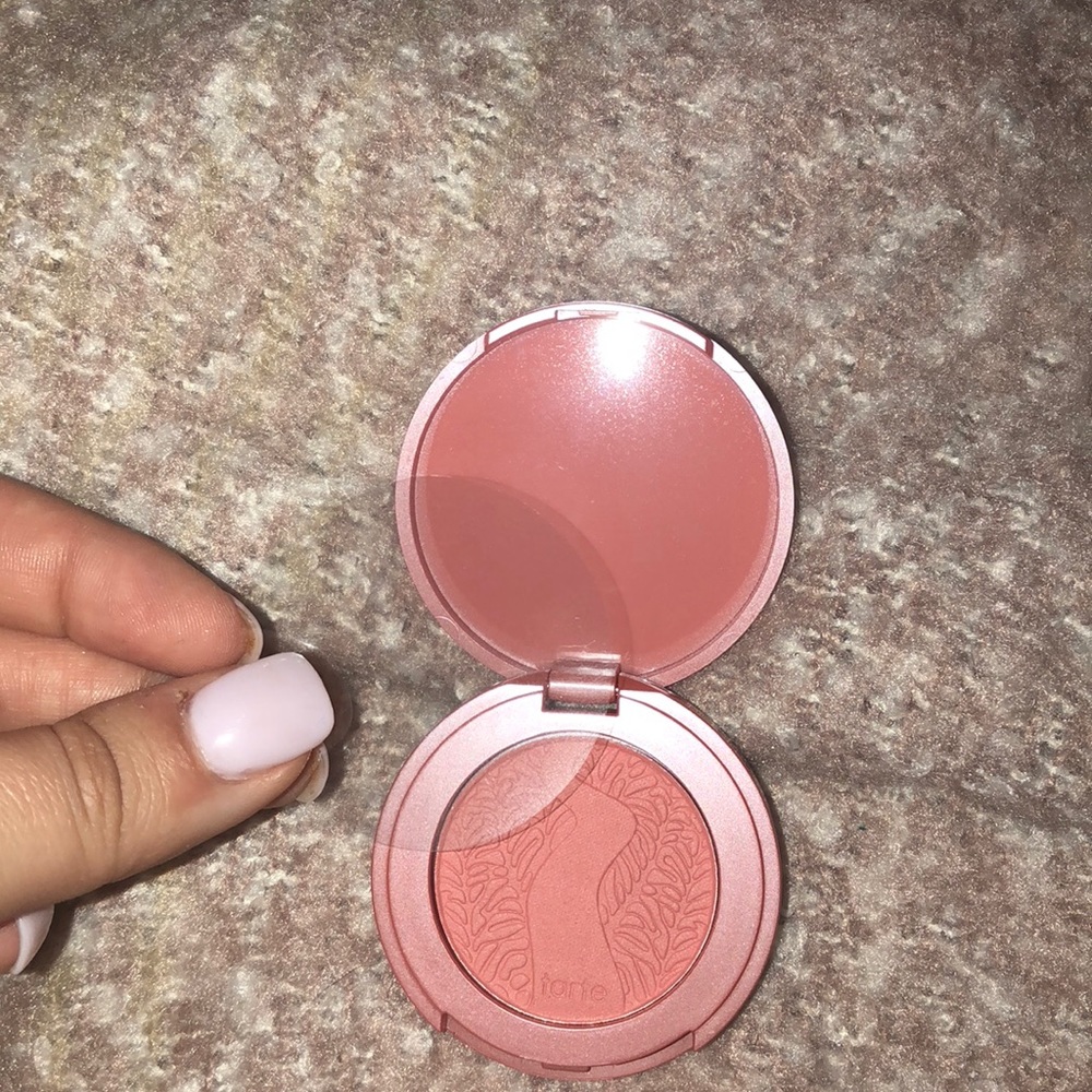 Brand new Tarte blush